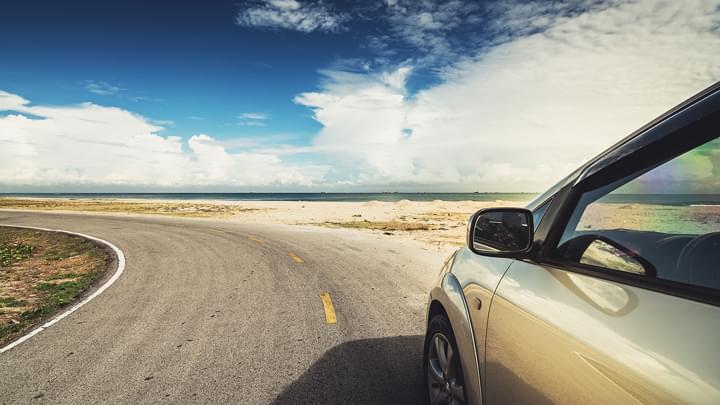 Auto auf den Straßen Andalusiens