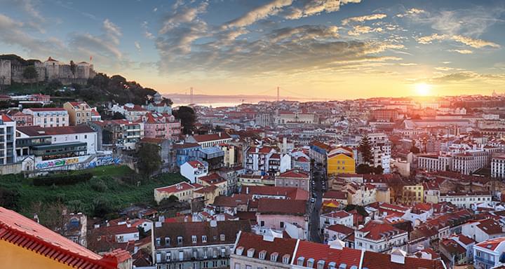 Blick auf Lissabon bei Sonnenuntergang