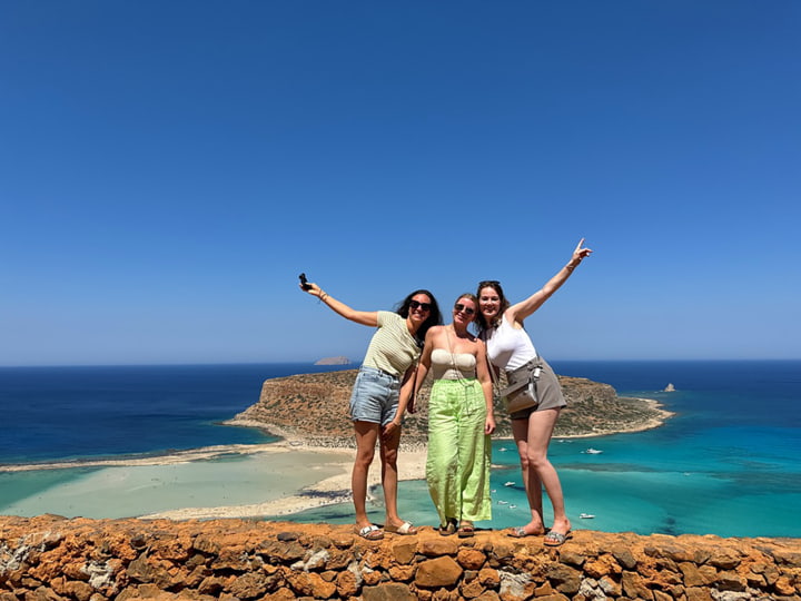 Freundinnen am Balos Beach