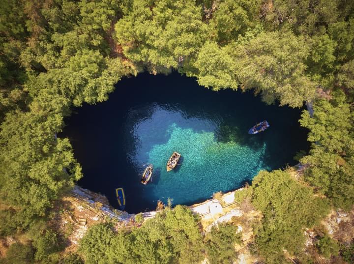 Melissani Höhle