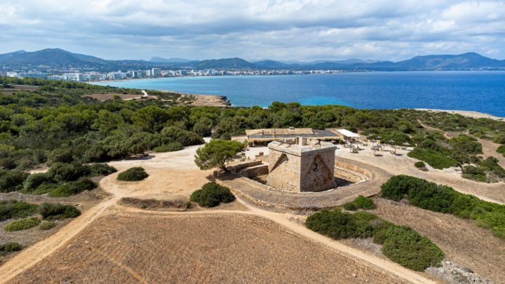 Schlossruine auf Punta de n'Amer