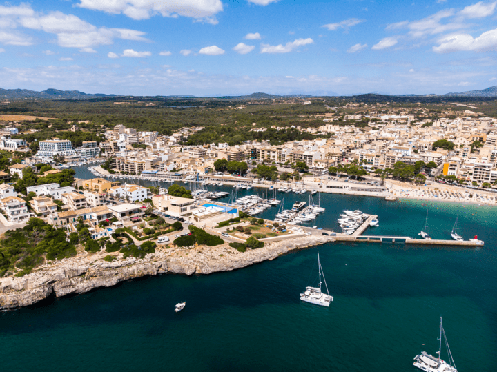 Hafen von Porto Cristo