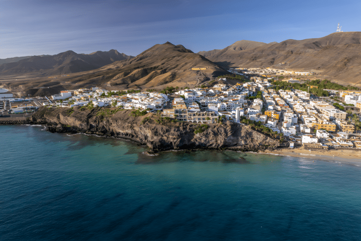 Blick auf Morro Jable vom Meer aus