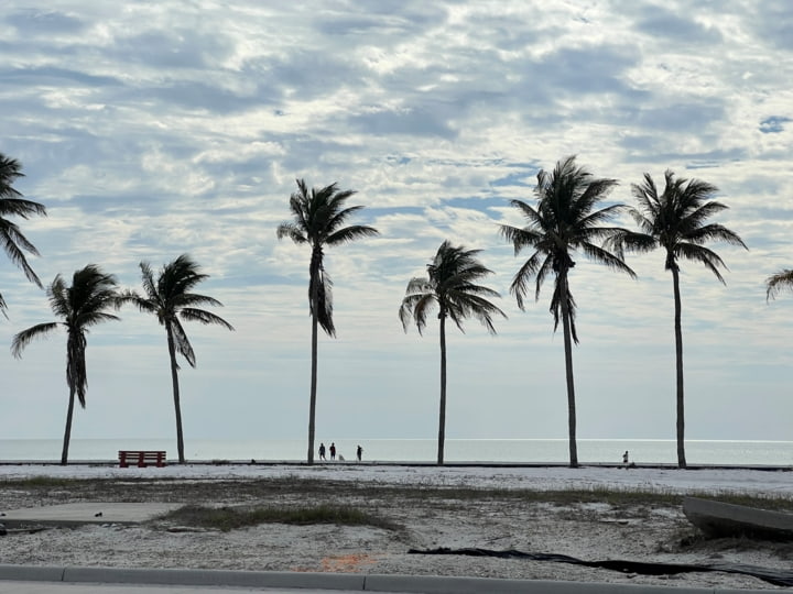 Strand in Fort Myers
